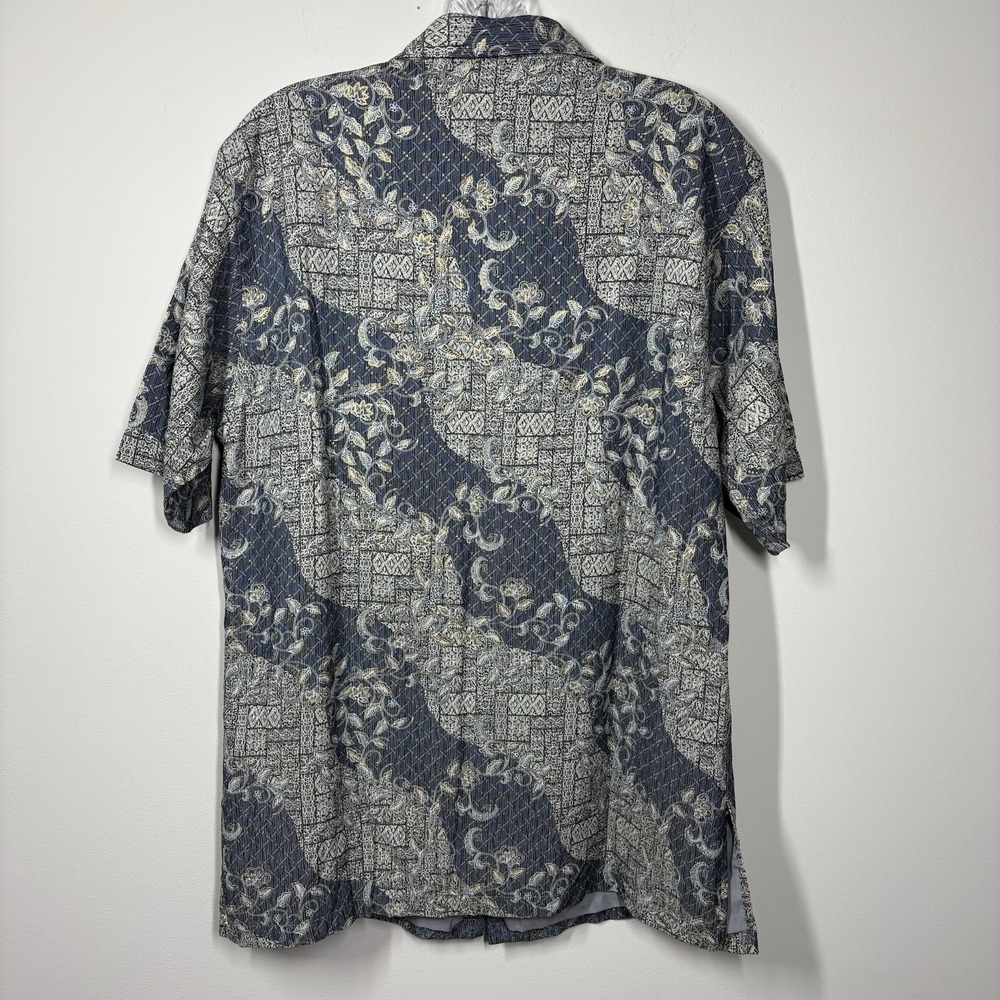 Batik Keris Men Short Sleeve Button Up Shirt Size 16.5 Blue Silky Polyester Asia - Picture 3 of 13